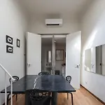 Single House * Pisa