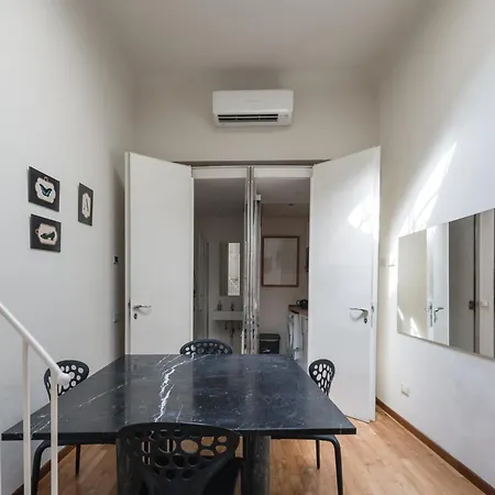 Single House * Pisa