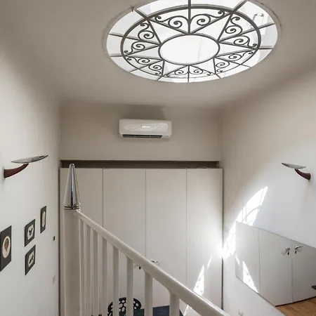 公寓 Single House *